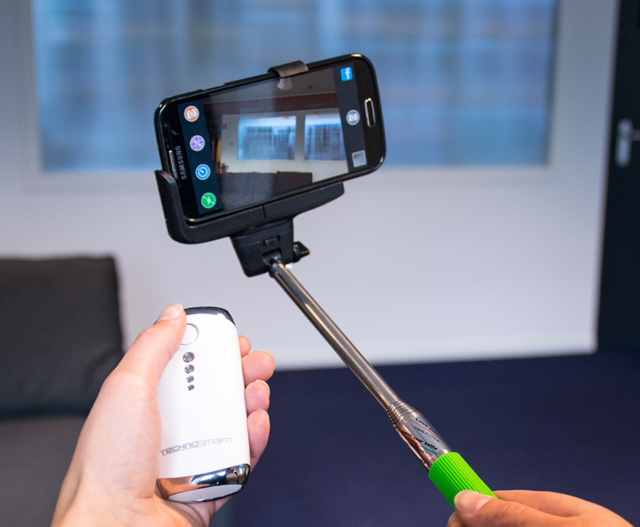 morgen Hertogin ontslaan Technosmart Powerbank 4000 mAh - Met Handige Selfie Knop! |  VoordeelVanger.nl - Dagelijks topaanbiedingen!
